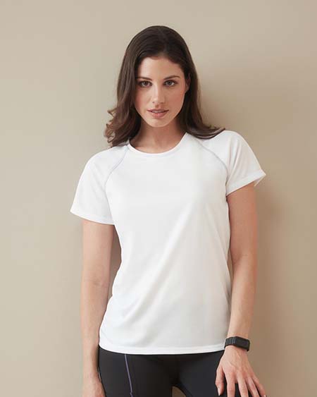 Camiseta con cuello redondo para mujeres